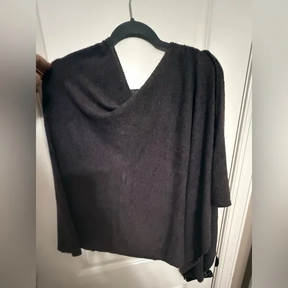 Barefoot Dreams Charcoal Women's Wrap - Picture 3 of 6